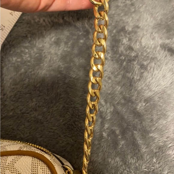 NWT Michael kors crossbody purse - Picture 8 of 12